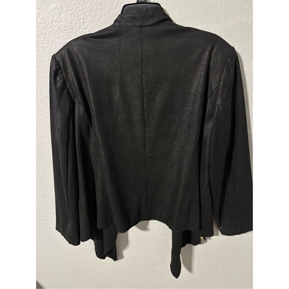 ❤️Tahari Women’s Plus Faux Leather Waterfall Jacket - Picture 6 of 8